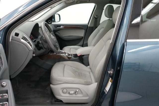 2016 Audi Q5 2.0T Premium Plus - 23090858 - 11