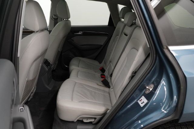 2016 Audi Q5 2.0T Premium Plus - 23090858 - 36