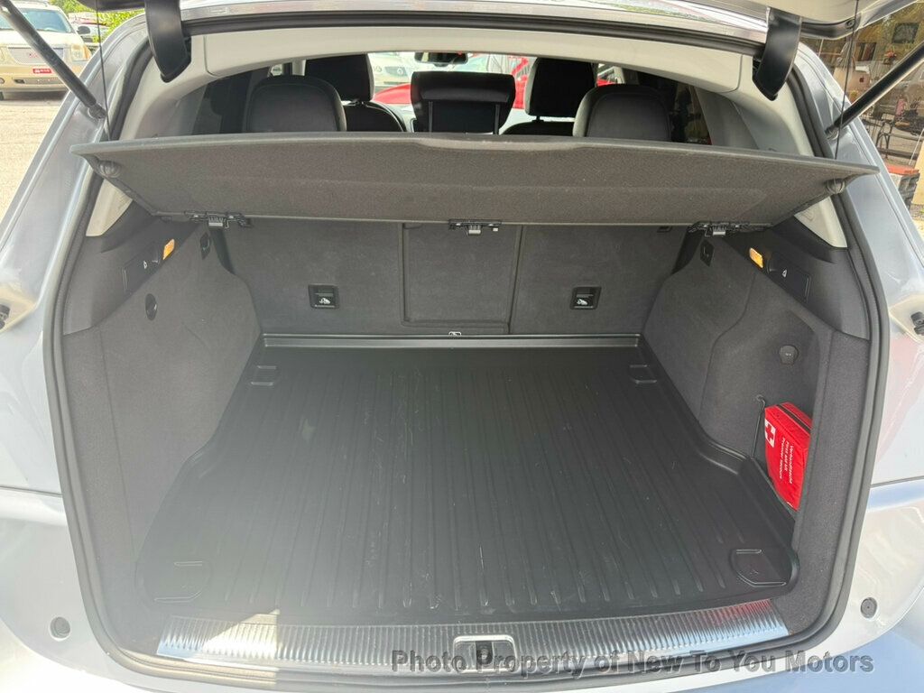 2016 Audi Q5 2.0T Premium Plus photo 12
