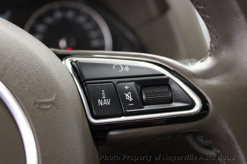 2016 AUDI Q5 - Image 17