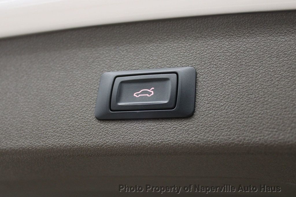 2016 AUDI Q5 - Image 35