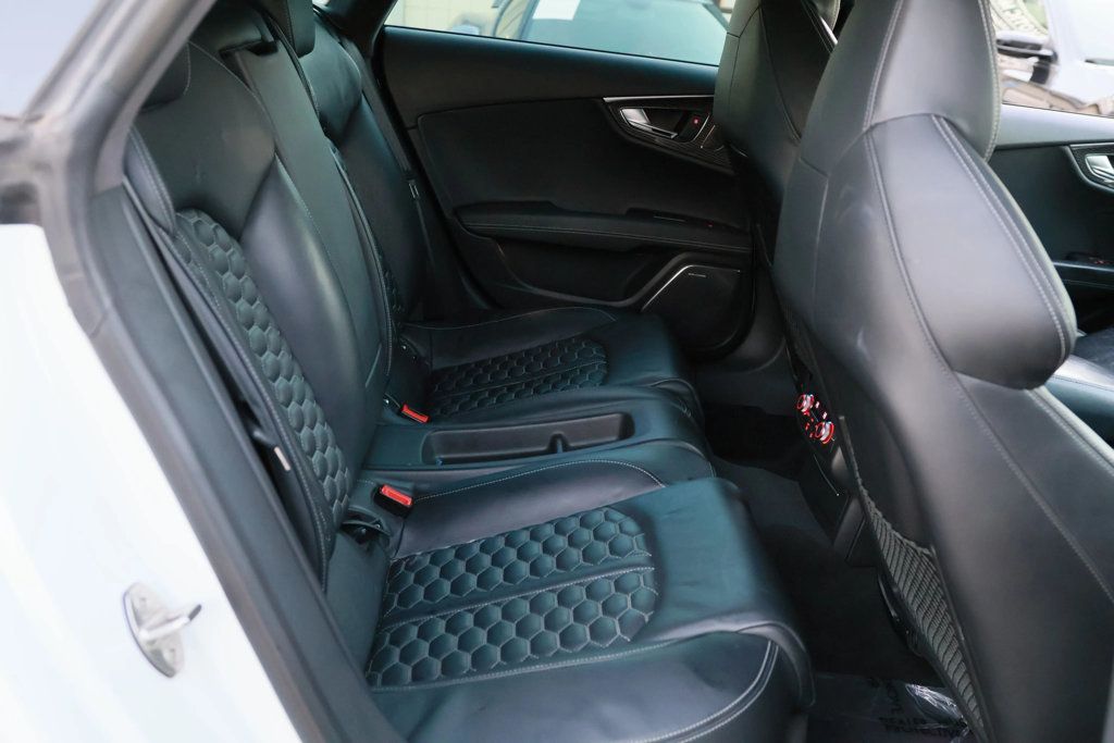 2016 Audi RS 7 4dr Hatchback Prestige - 22960962 - 24