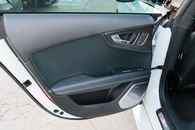 2016 Audi RS 7 4dr Hatchback Prestige - 22960962 - 31