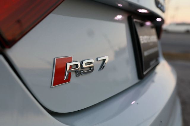 2016 Audi RS 7 4dr Hatchback Prestige - 22960962 - 5