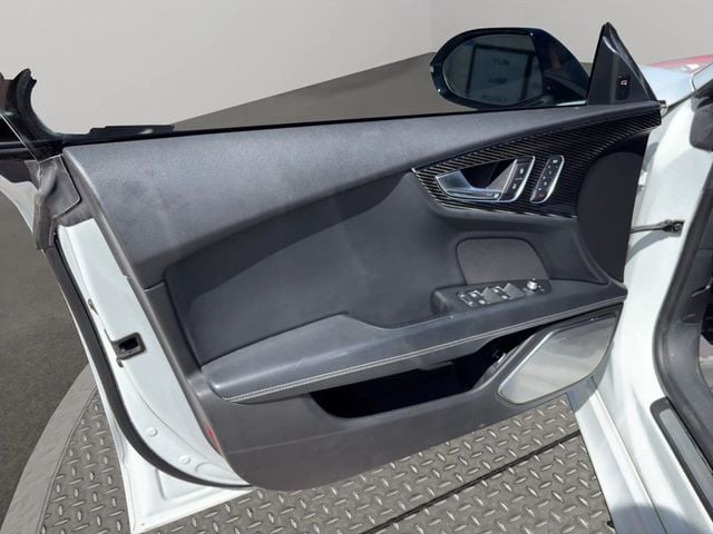 2016 Audi RS 7 RS 7 PRESTIGE, CARBON FIBER, NAVI SYSTEM, BACKUP CAM, B&O SOUND! - 22960962 - 19