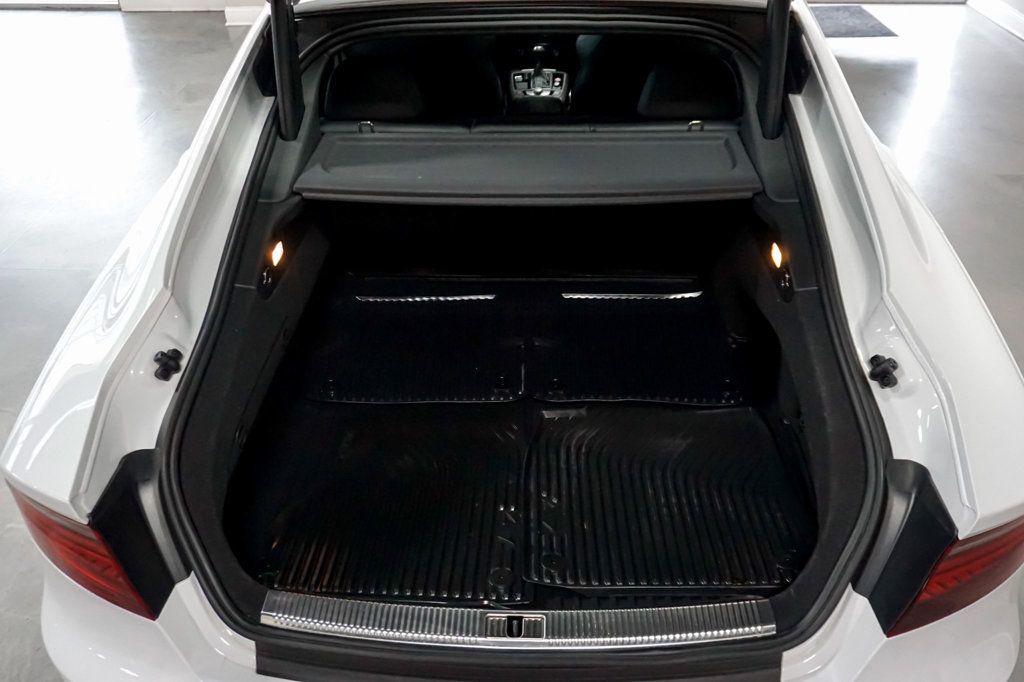 2016 Audi RS 7 *RS7 Prestige* *Carbon Optic Package* *B&O Sound* *Sport Exhaust - 23007784 - 38