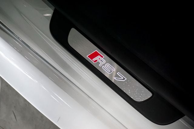 2016 Audi RS 7 *RS7 Prestige* *Carbon Optic Package* *B&O Sound* *Sport Exhaust - 23007784 - 74