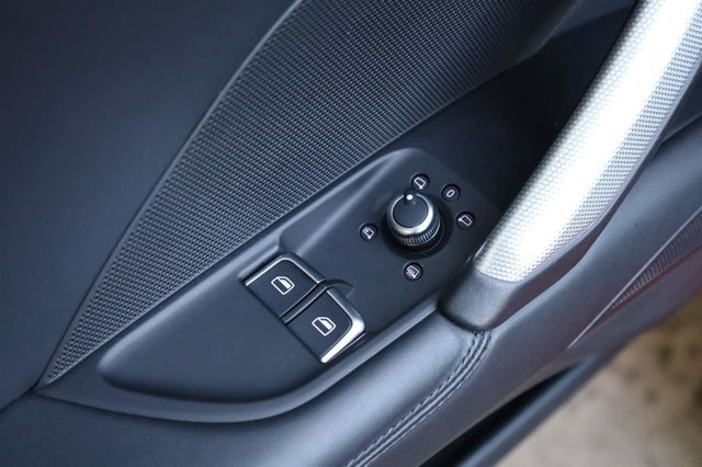 2016 Audi TT 2.0T - 23028771 - 32