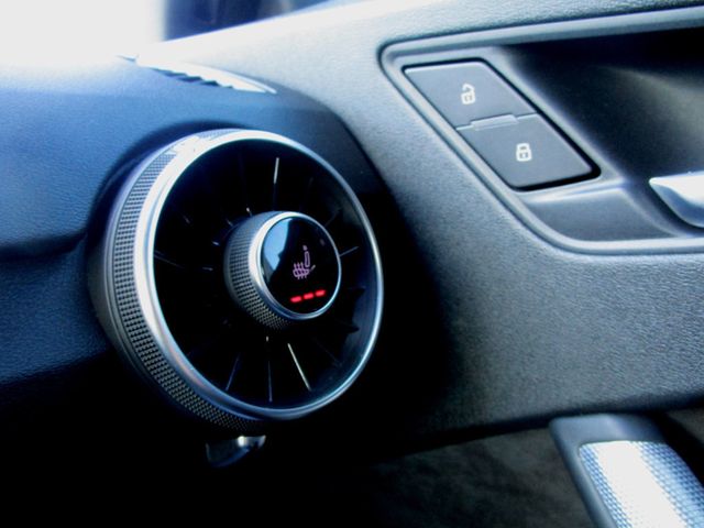 2016 Audi TT 2dr Coupe S tronic quattro 2.0T - 22976784 - 25