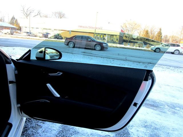 2016 Audi TT 2dr Coupe S tronic quattro 2.0T - 22976784 - 34