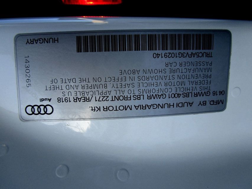 2016 Audi TT 2dr Coupe S tronic quattro 2.0T - 22976784 - 37