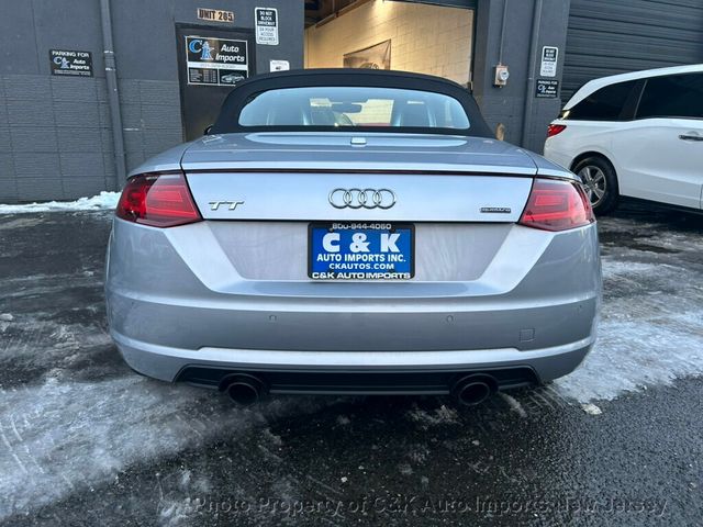2016 Audi TT 2dr Roadster S tronic quattro 2.0T - 22938528 - 9