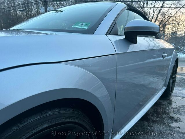 2016 Audi TT 2dr Roadster S tronic quattro 2.0T - 22938528 - 18