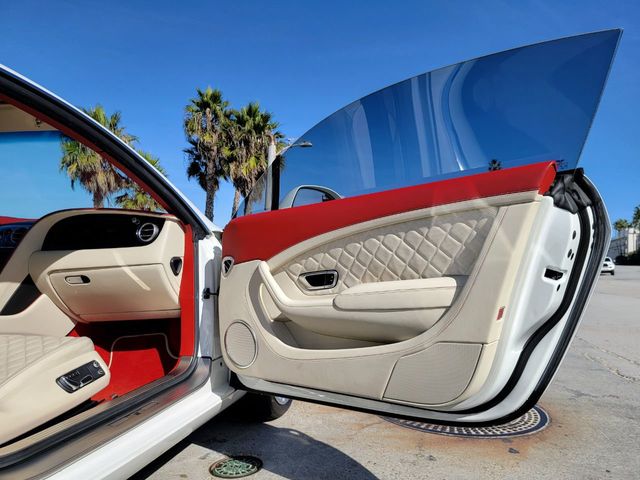 2016 Bentley Continental GT 2016 BENTLEY CONTINENTAL GT W12 LIKE NEW, EXQUISITE INSIDE & OUT - 21665729 - 12