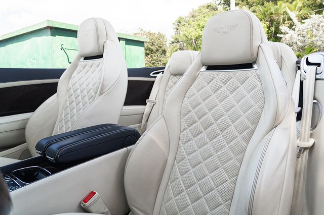 2016 Bentley Continental GT 2dr Convertible V8 - 22985838 - 13