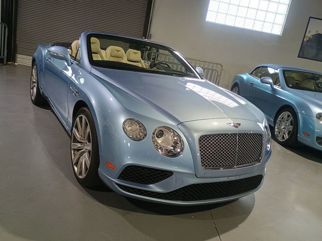 2016 Bentley Continental GT 2dr Convertible V8 Clean Carfax - 22952471 - 9