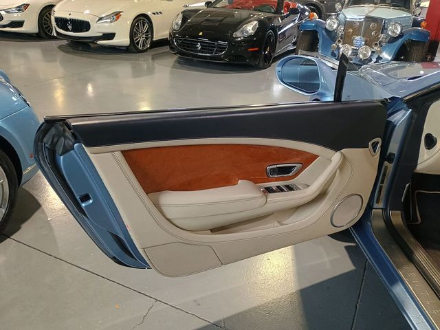 2016 Bentley Continental GT 2dr Convertible V8 Clean Carfax - 22952471 - 13