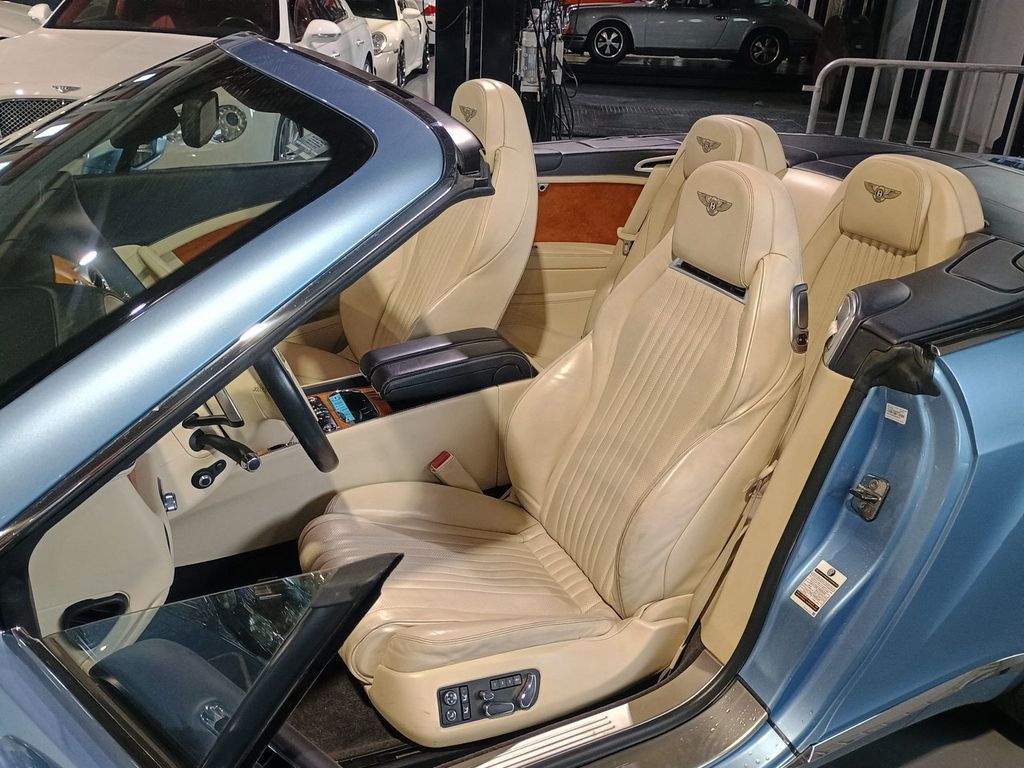 2016 Bentley Continental GT 2dr Convertible V8 Clean Carfax - 22952471 - 15