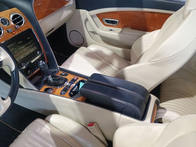 2016 Bentley Continental GT 2dr Convertible V8 Clean Carfax - 22952471 - 24