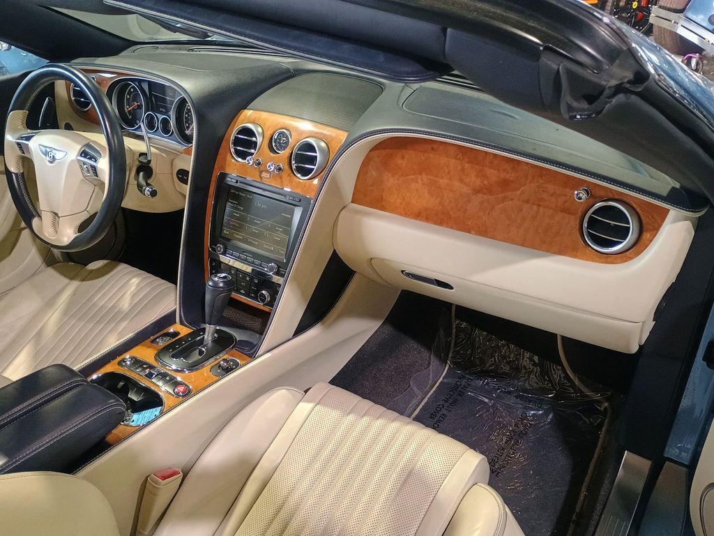 2016 Bentley Continental GT 2dr Convertible V8 Clean Carfax - 22952471 - 30