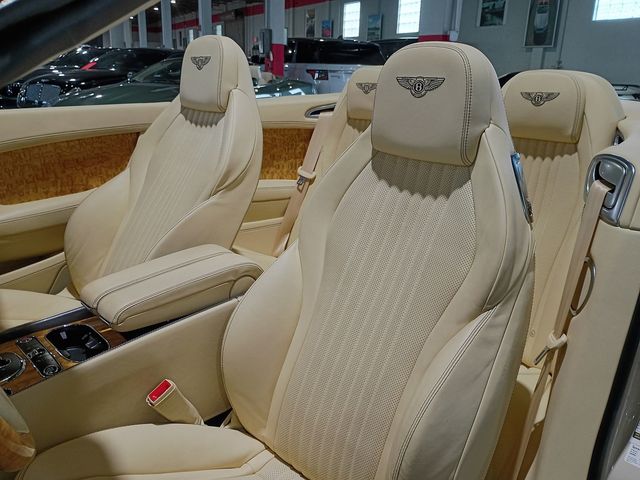 2016 Bentley Continental GT 2dr Convertible V8 Clean Carfax 4059 Miles - 23102580 - 17