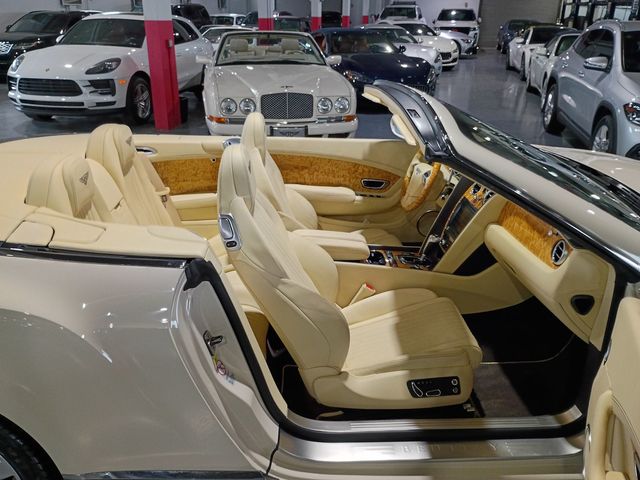 2016 Bentley Continental GT 2dr Convertible V8 Clean Carfax 4059 Miles - 23102580 - 32