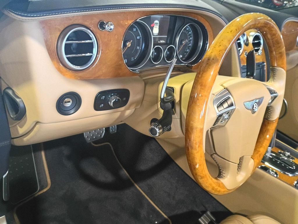 2016 Bentley Continental GT 2dr Convertible W12 Clean Carfax Florida Car - 23094703 - 18