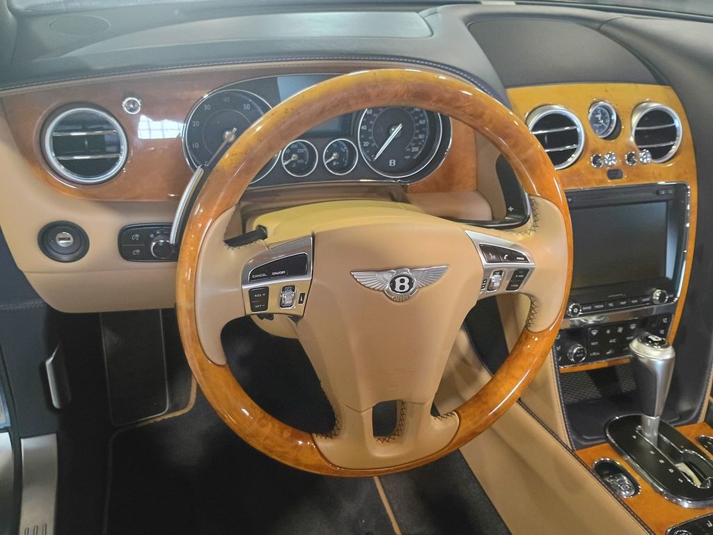 2016 Bentley Continental GT 2dr Convertible W12 Clean Carfax Florida Car - 23094703 - 19