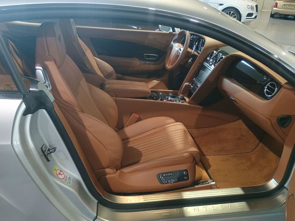 2016 Bentley Continental GT 2dr Coupe V8 1 Owner Clean Carfax - 22970549 - 26
