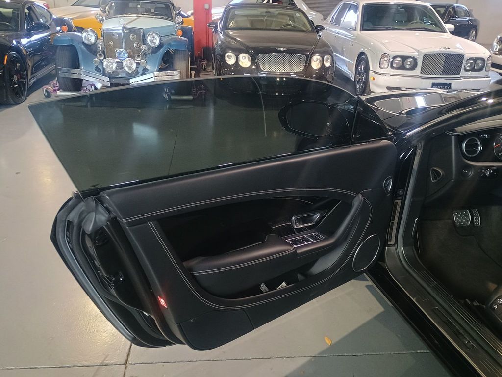 2016 Bentley Continental GT 2dr Coupe W12 Clean Carfax Florida Car - 22989046 - 10