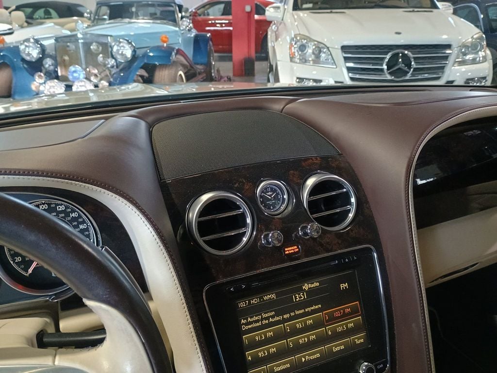 2016 Bentley Flying Spur 4dr Sedan V8 - 22938782 - 17