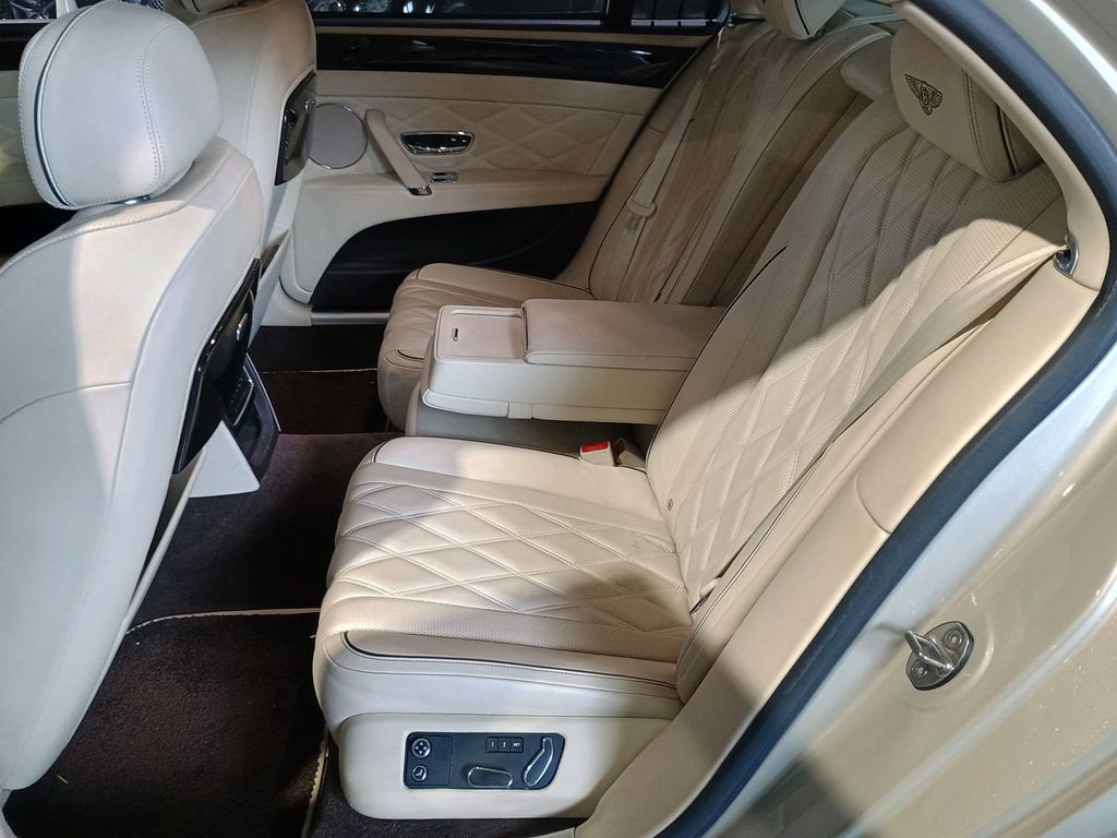 2016 Bentley Flying Spur 4dr Sedan V8 - 22938782 - 24