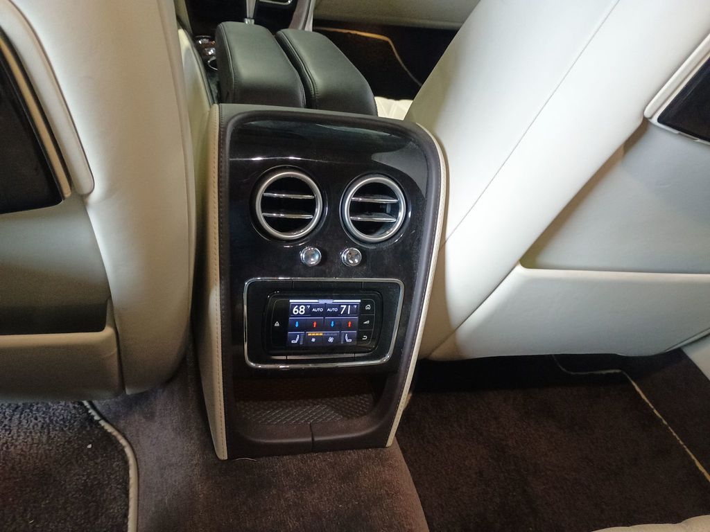 2016 Bentley Flying Spur 4dr Sedan V8 - 22938782 - 26