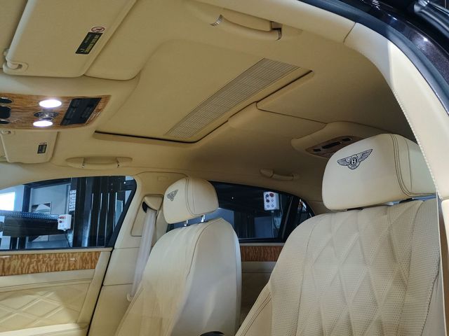 2016 Bentley Flying Spur 4dr Sedan V8 1 Owner Clean Carfax - 23025674 - 17