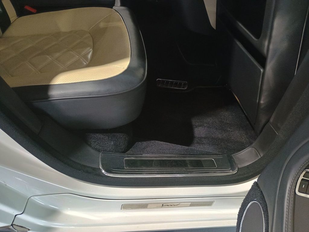 2016 Bentley Mulsanne 4dr Sedan Speed Clean Carfax Florida Car - 23018717 - 35