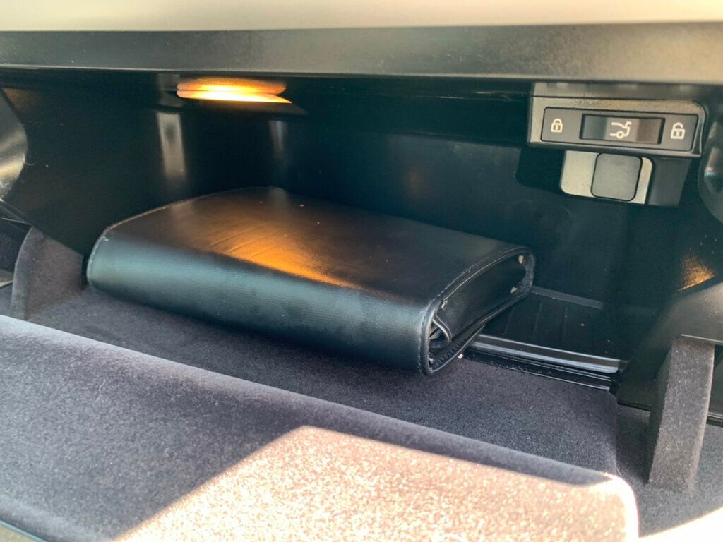 2016 BMW 2 Series 228i Coupe - 22850997 - 27