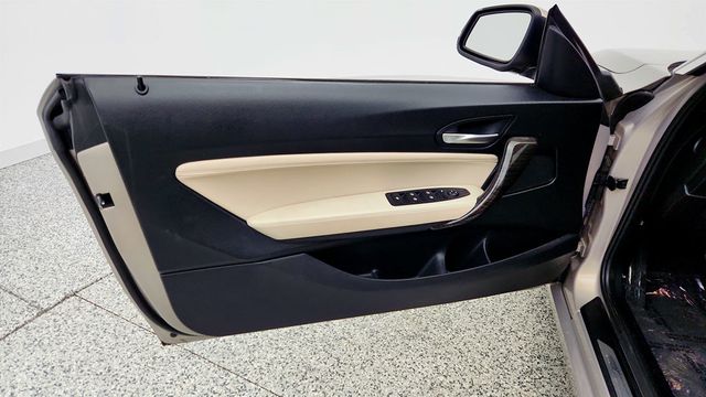 2016 BMW 2 Series 228i xDrive Convertible w/ Premium & Technology Packages - 22996778 - 10