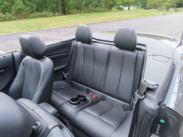 2016 BMW 2 Series M235i - 22902837 - 17