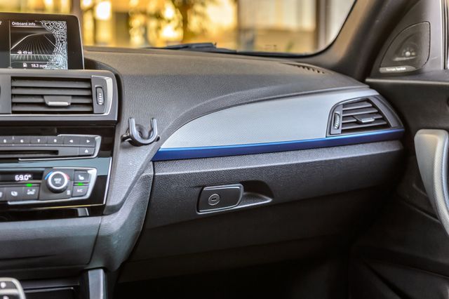 2016 BMW 2 Series M235i - NAV -  BACKUP CAM - TURBO - BLUETOOTH - GORGEOUS - 22989135 - 32