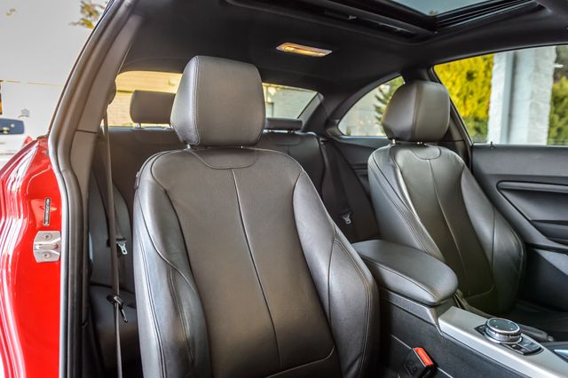 2016 BMW 2 Series M235i - NAV -  BACKUP CAM - TURBO - BLUETOOTH - GORGEOUS - 22989135 - 35