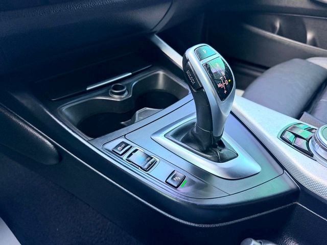 2016 BMW 2 Series M235i xDrive - 23049612 - 34