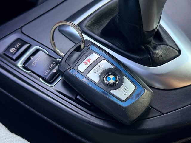 2016 BMW 2 Series M235i xDrive - 23049612 - 43