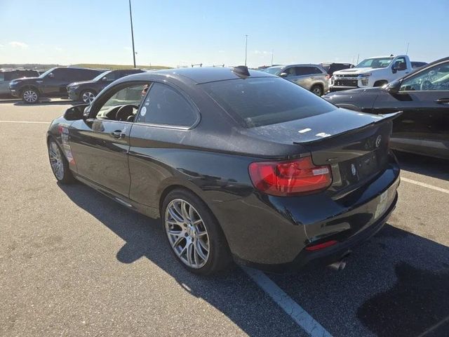 2016 BMW 2 Series M235i xDrive - 23001137 - 4