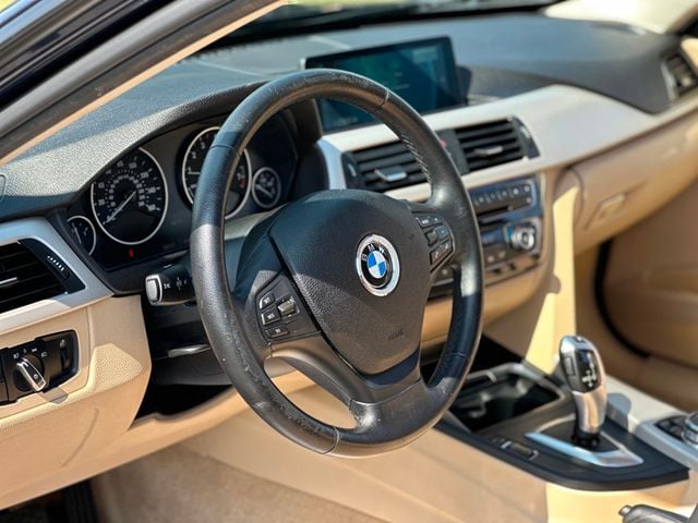 2016 BMW 3 Series 320i - 22914106 - 16