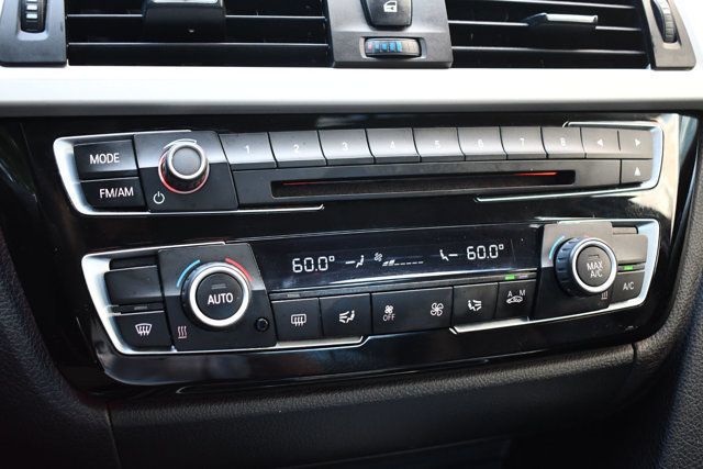 2016 BMW 3 Series 320i - 22884971 - 22