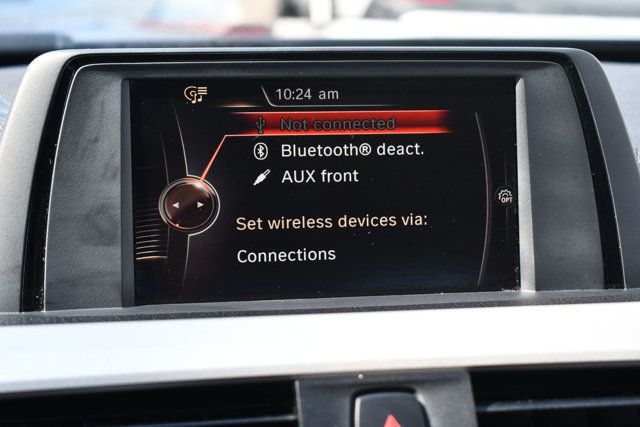 2016 BMW 3 Series 320i - 22884971 - 36