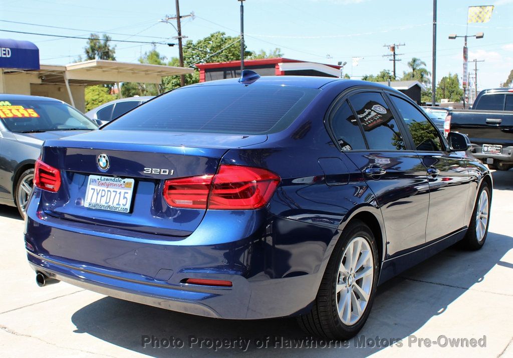 2016 BMW 3 Series 320i - 22570391 - 5