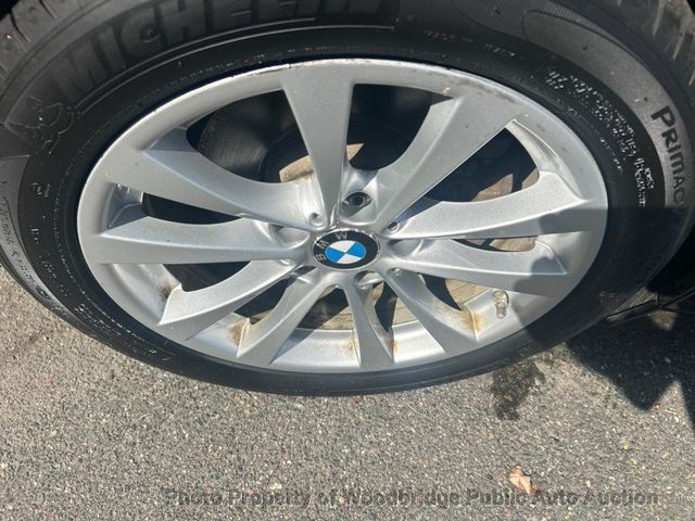 2016 BMW 3 Series 320i xDrive - 23083103 - 12