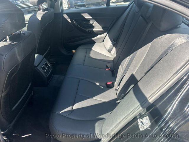 2016 BMW 3 Series 320i xDrive - 23083103 - 8