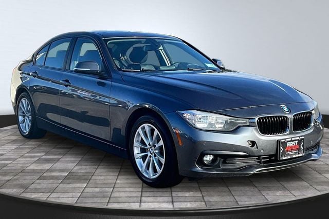 2016 BMW 3 Series 320i xDrive - 23081548 - 2